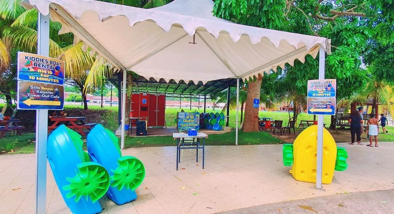 Palace Melaka Top 1 Waterpark Tickets With Unlimited Access By Ygm Lägenhet
