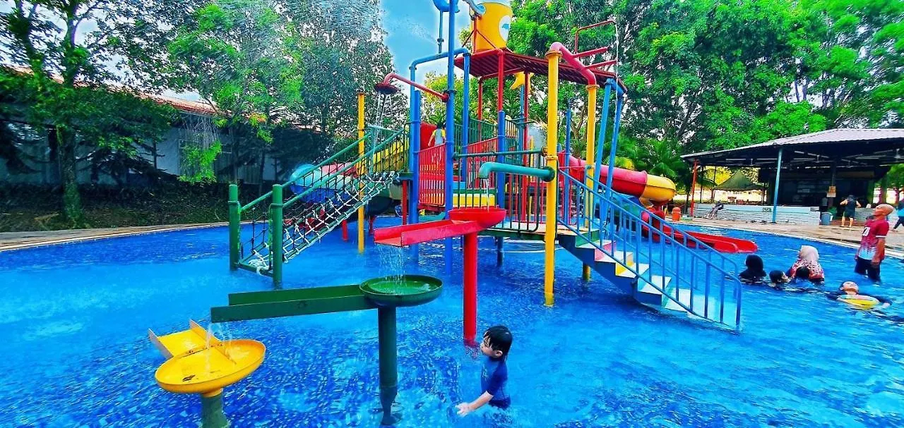 Palace Melaka Top 1 Waterpark Tickets With Unlimited Access By Ygm Malacca